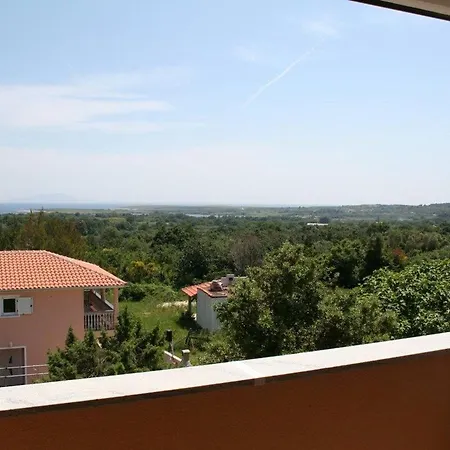 Mara Apartment