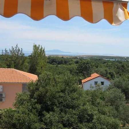 Appartement Mara Ližnjan